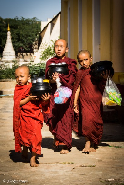 Bagan priests - 1920c